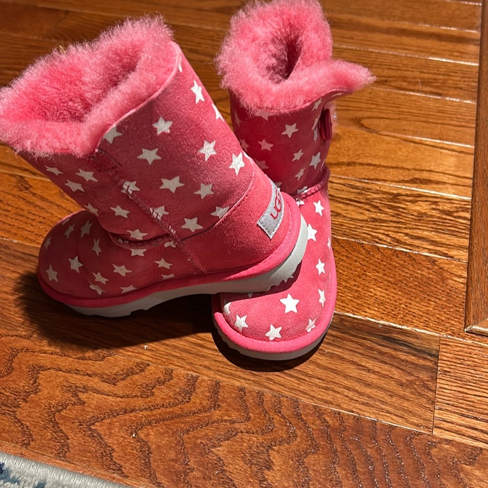 *New* youth Ugg boots